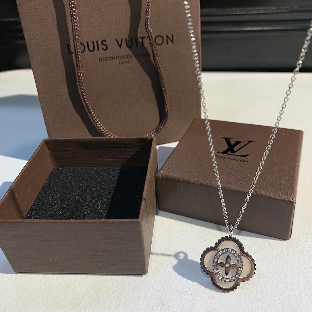 Louis Vuitton necklace AAA copy