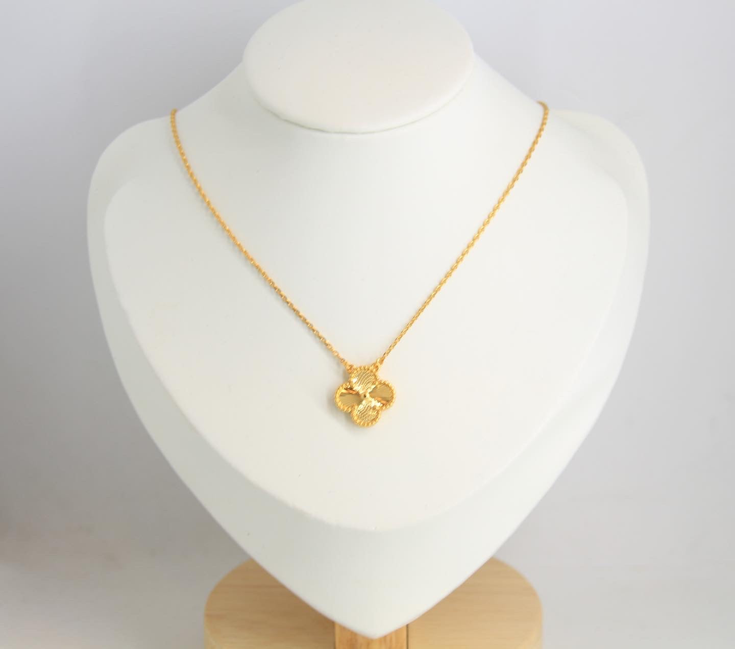 Van Cleef Arpels necklace AAA copy