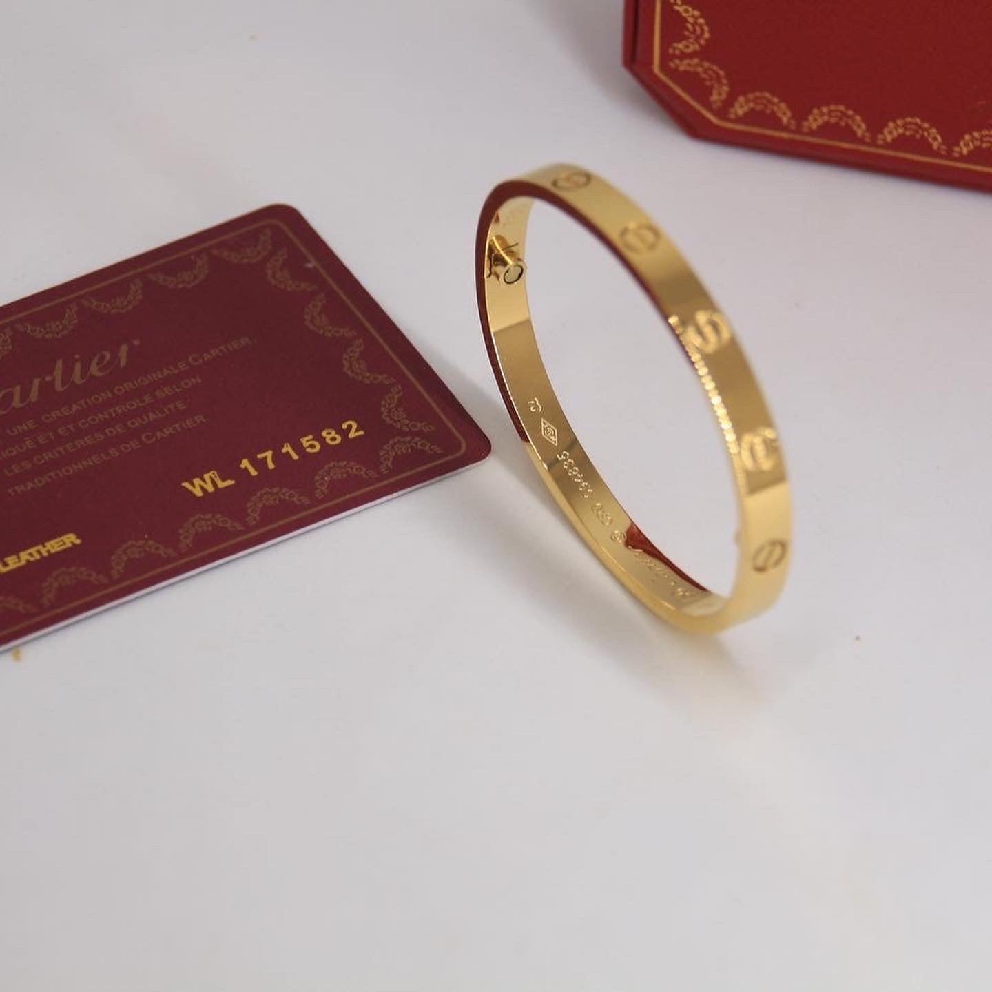 Cartier love bracelet AAA