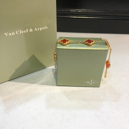 Van Cleef & Arpels bracelet AAA