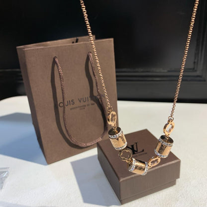 Louis Vuitton necklace  AAA copy
