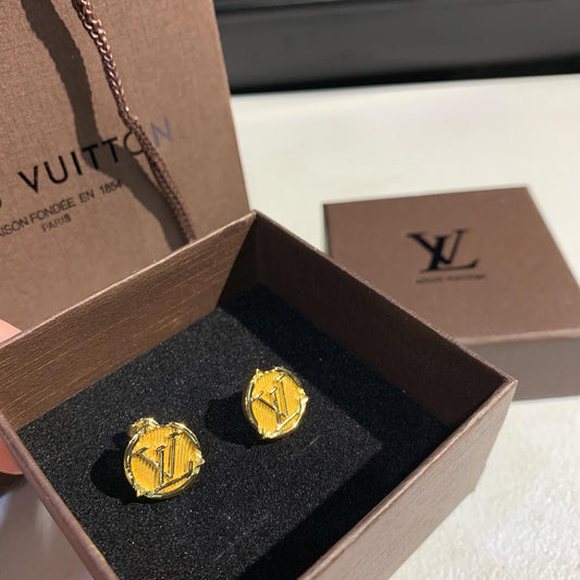 Louis Vuitton earrings AAA clone