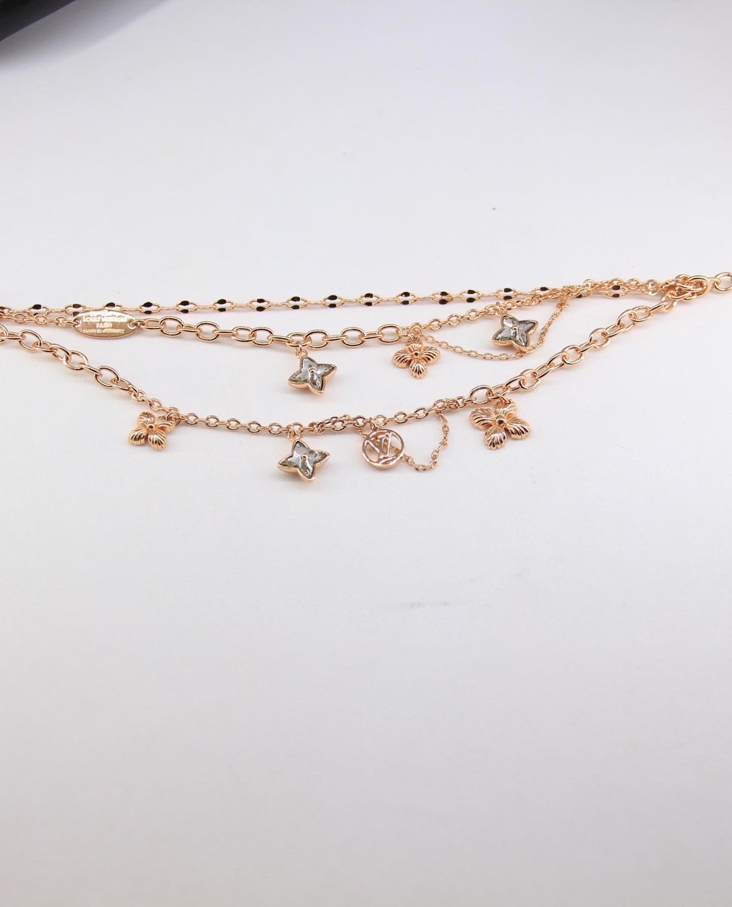 Louis Vuitton ROSE GOLD bracelet AAA