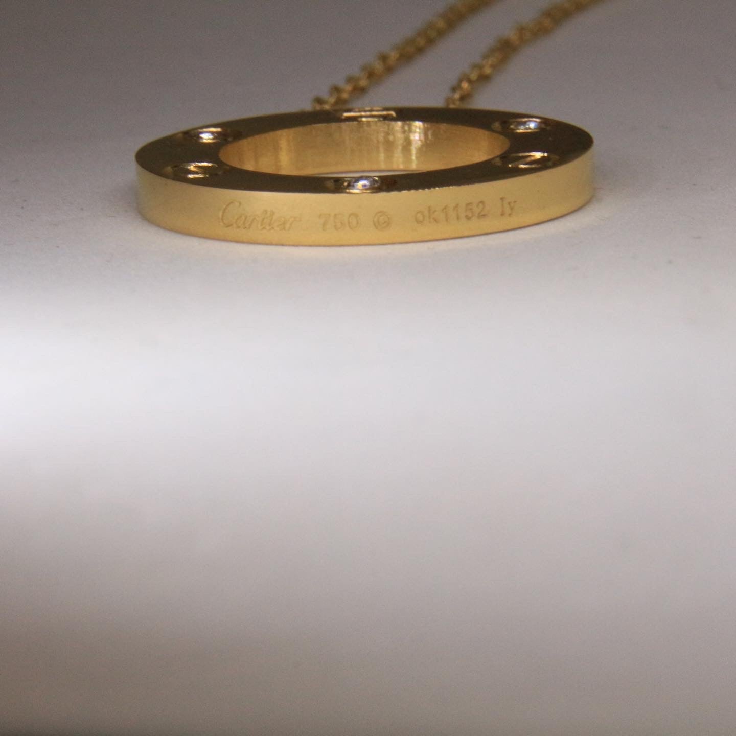 Cartier love   necklaces AAA (Copy)