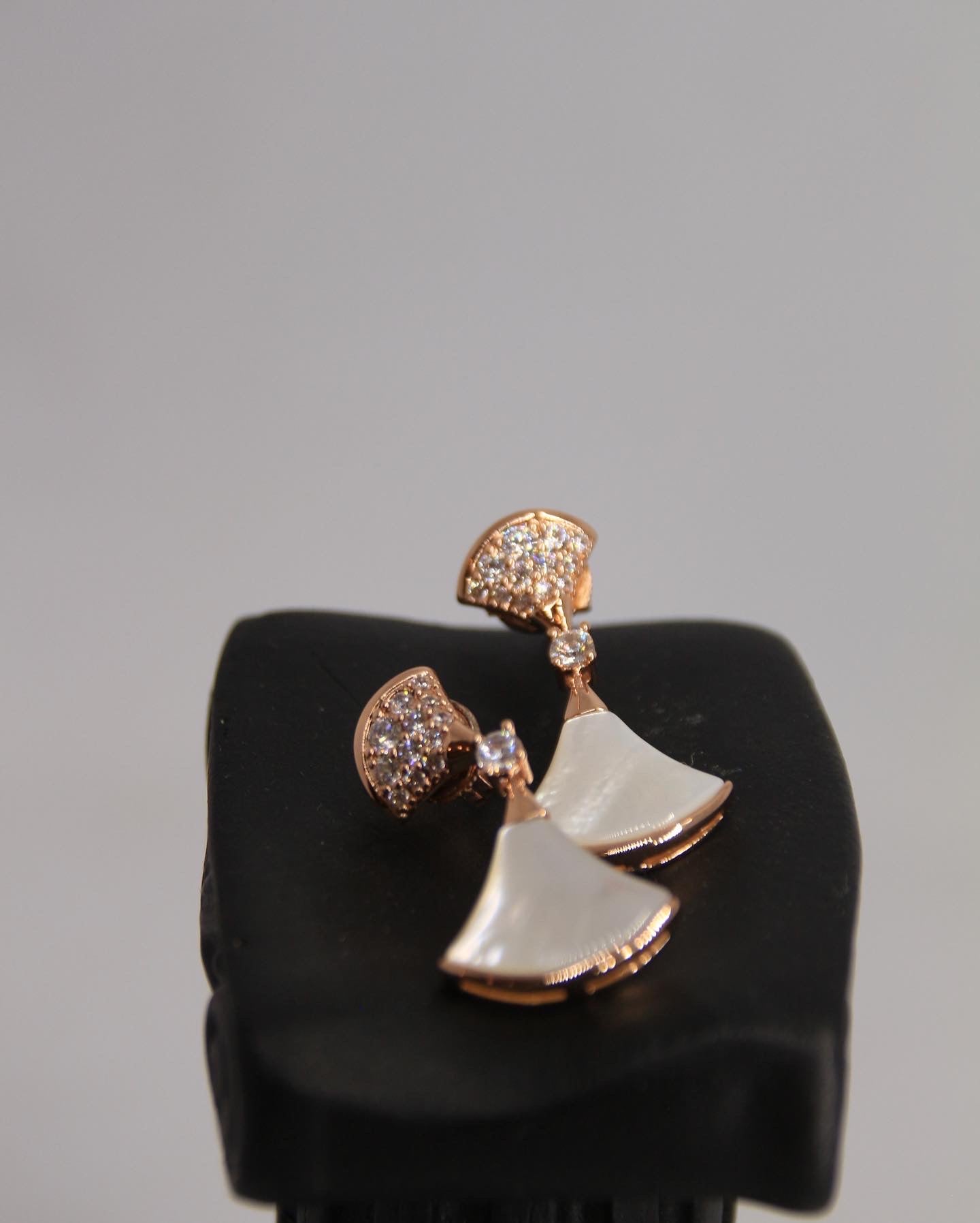 Bvlgari earrings AAA clone