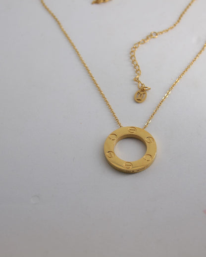 Cartier love   necklaces AAA (Copy)