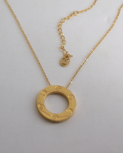 Cartier love   necklaces AAA (Copy)