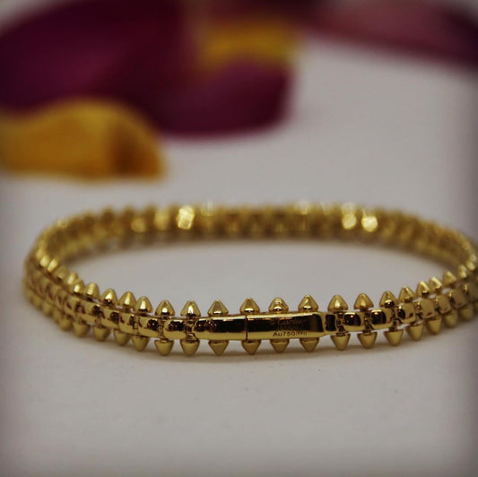 Cartier  bracelet AAA