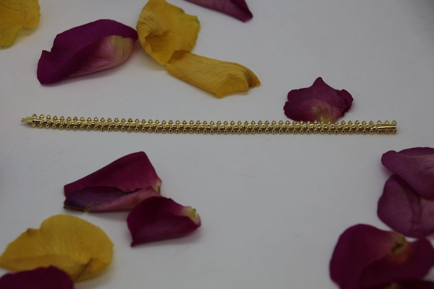 Cartier  bracelet AAA