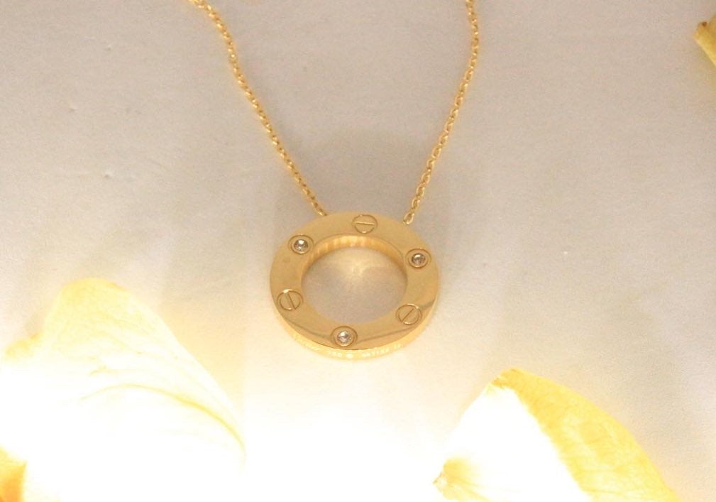Cartier love   necklaces AAA (Copy)