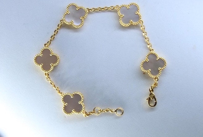 Van Cleef & Arpels bracelet AAA