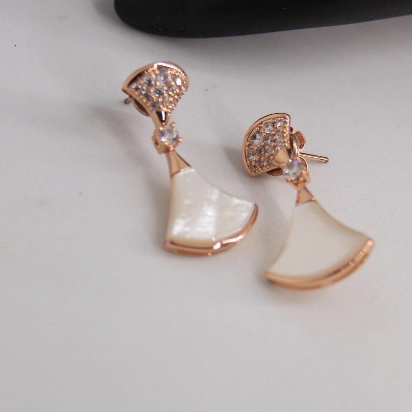 Bvlgari earrings AAA clone