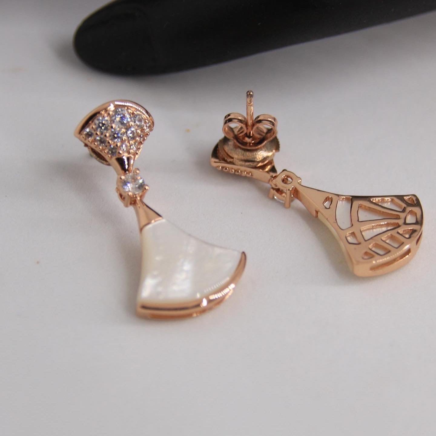 Bvlgari earrings AAA clone