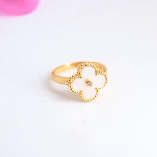 Van Cleef & Arpels RING AAA