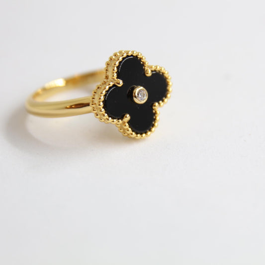 Van Cleef & Arpels RING AAA