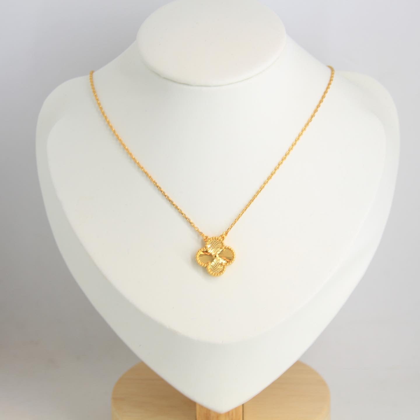 Van Cleef Arpels  necklace  AAA copy