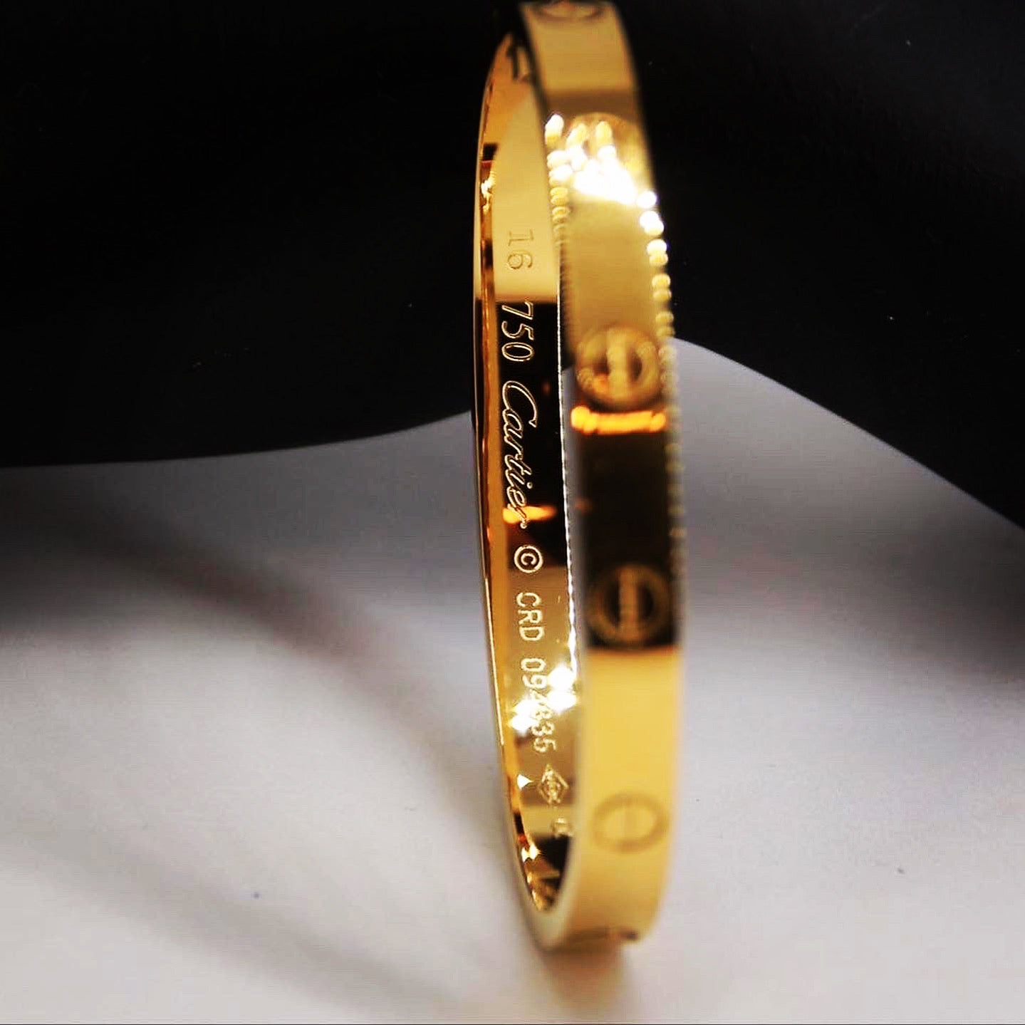 Cartier love bracelet AAA