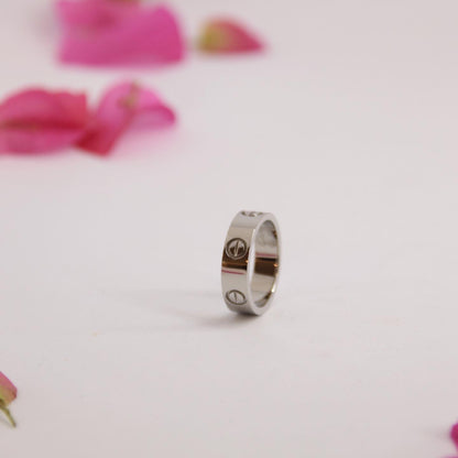 Cartier LOVE RING AAA