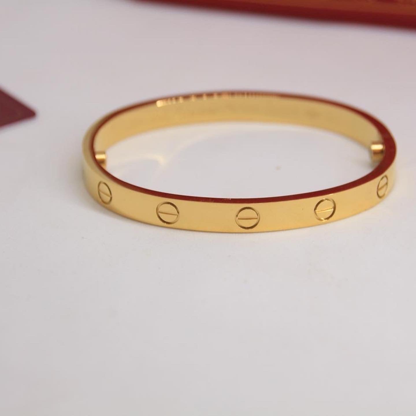 Cartier love bracelet AAA