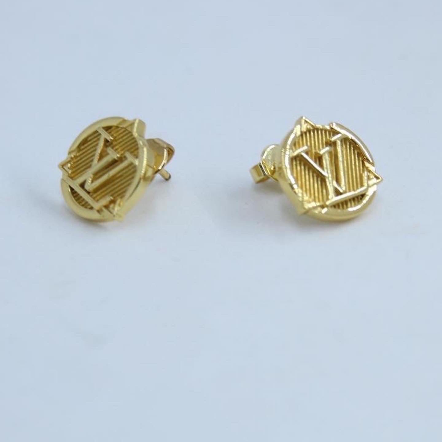 Louis Vuitton earrings AAA clone