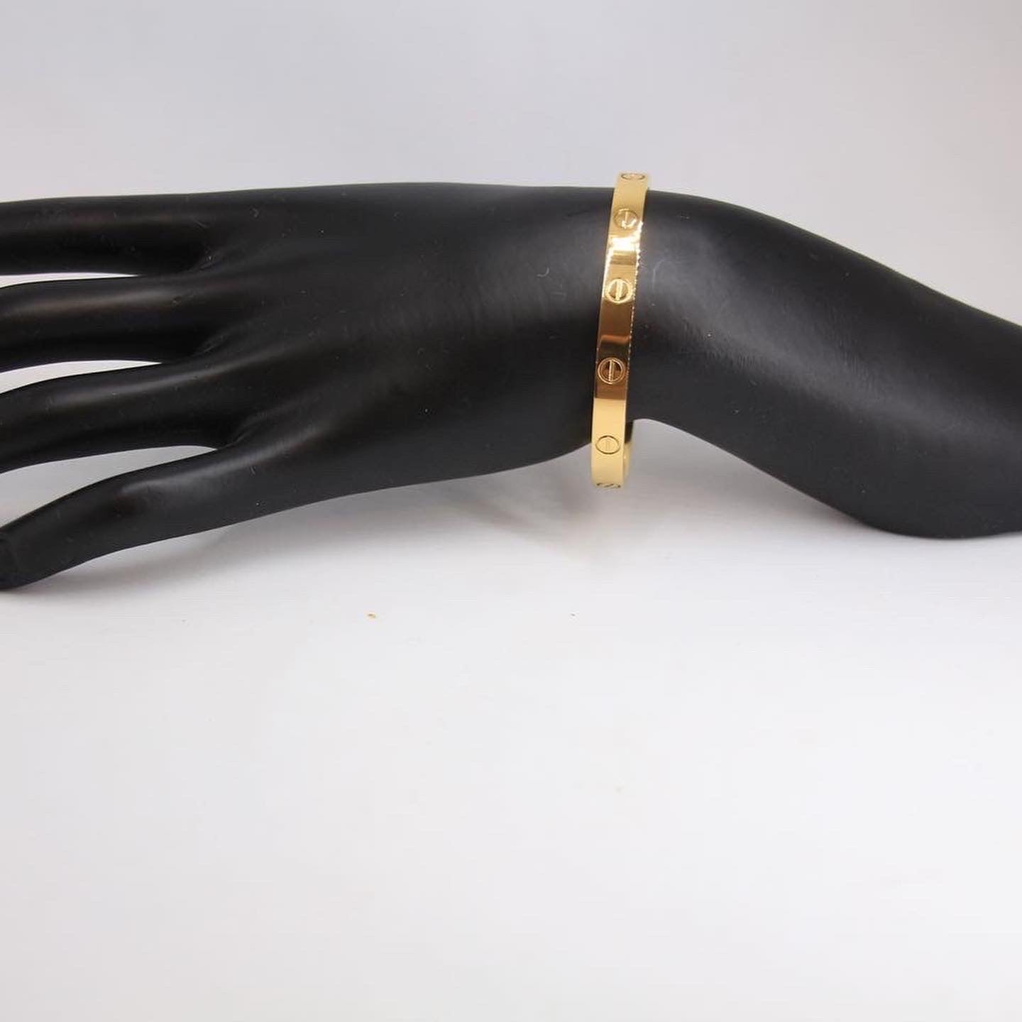 Cartier love bracelet AAA