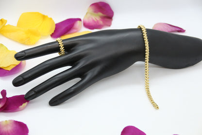 Cartier  bracelet AAA