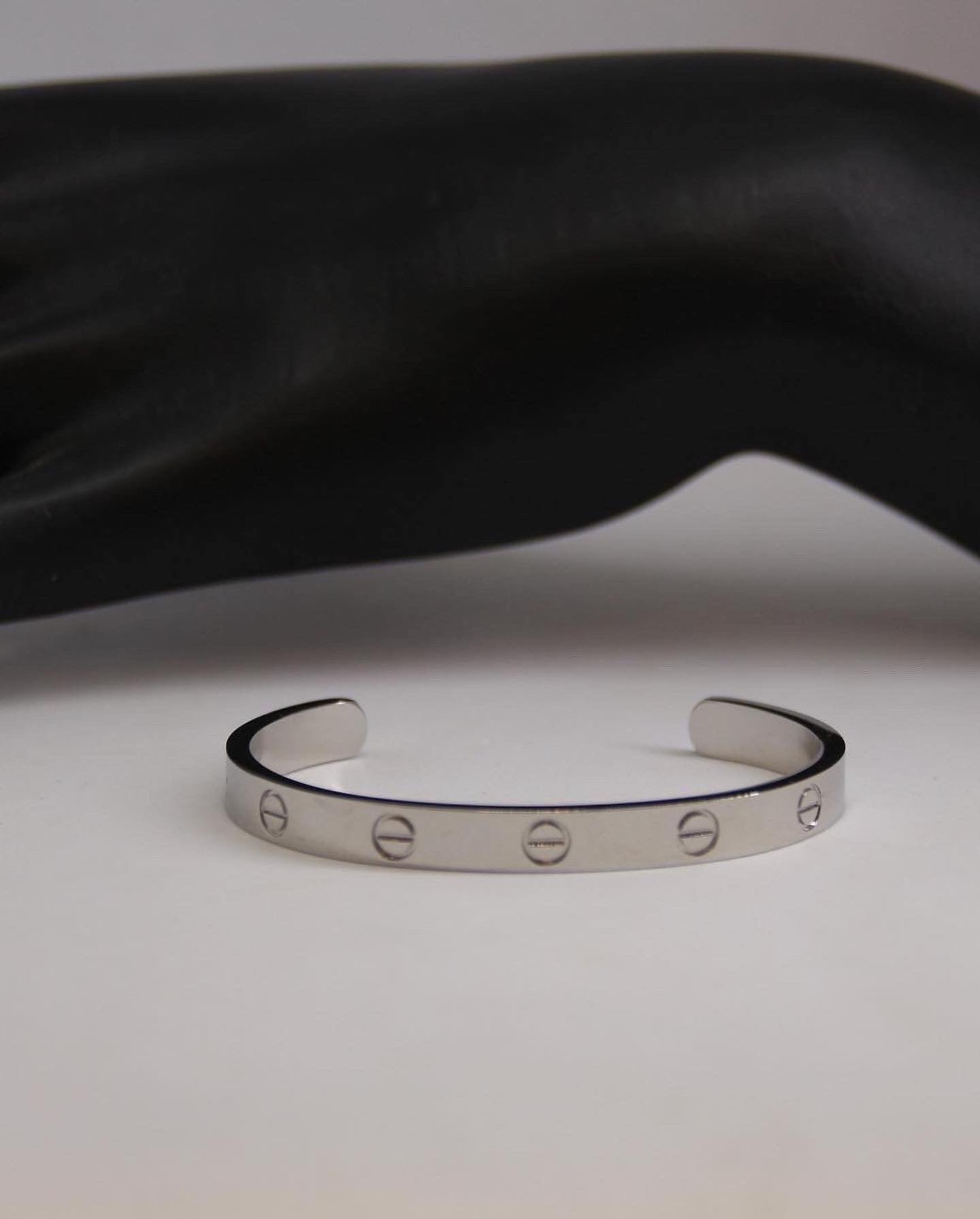 Cartier bracelet AAA